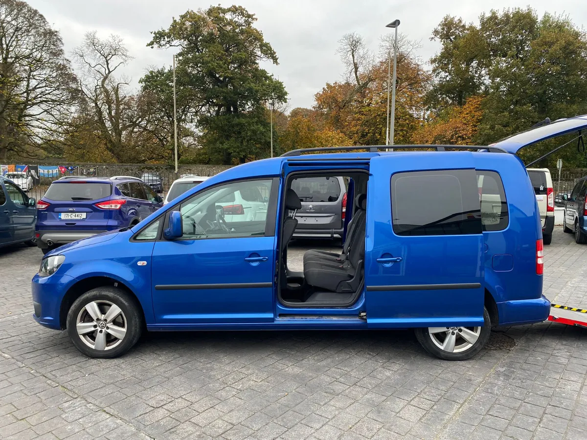 Wheelchair Accessible VW Caddy - Image 6