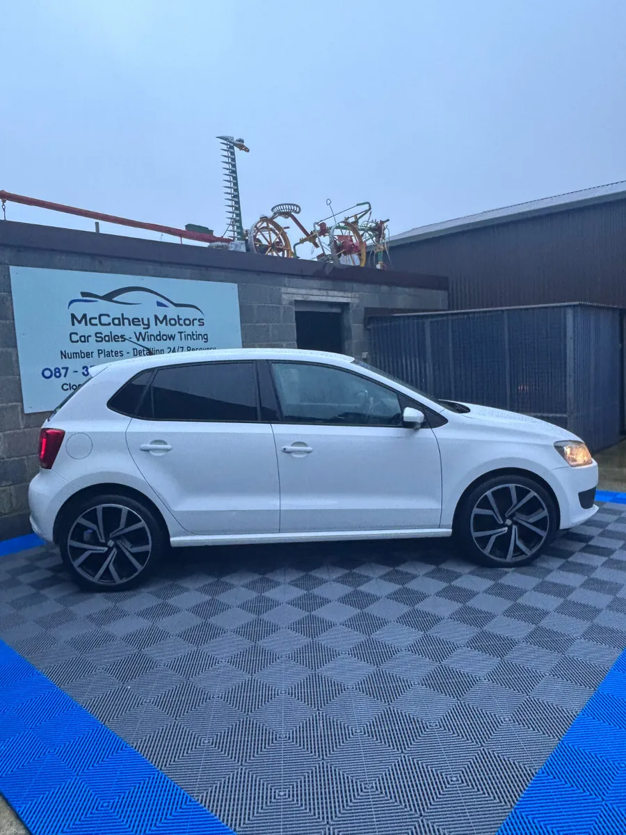 Volkswagen Polo 2014 - Image 1