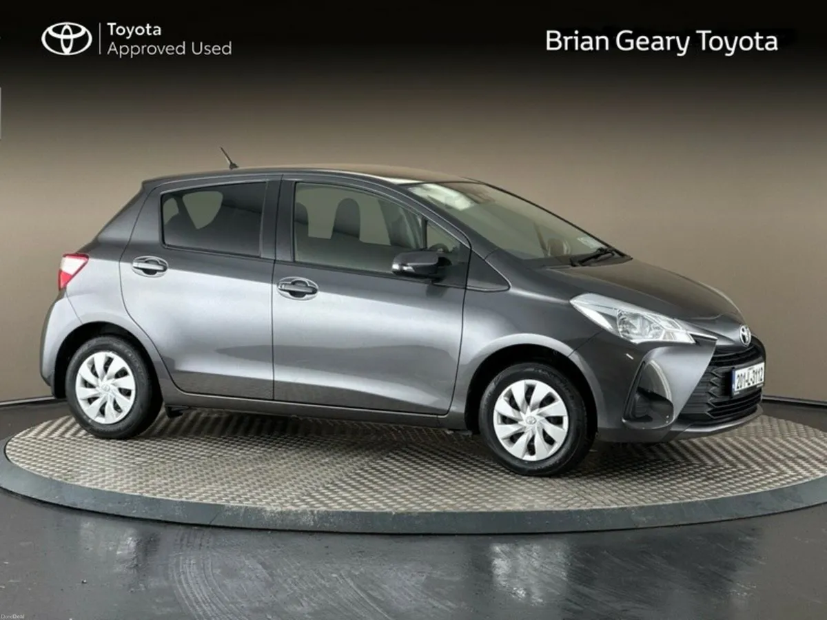 Toyota Yaris YARIS VITZ PETROL AUTO - Image 1