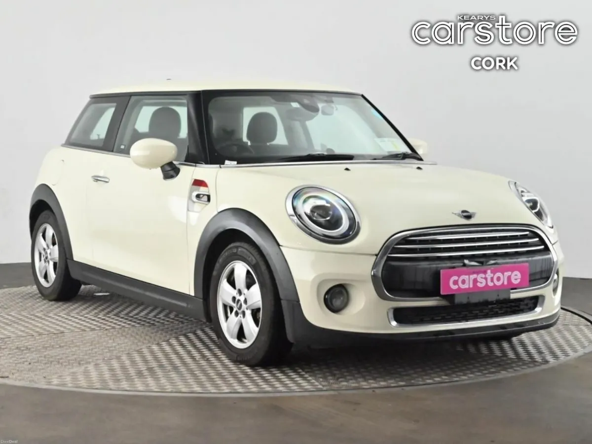 Mini Cooper Cooper 1.5 Auto 3DR - Image 1