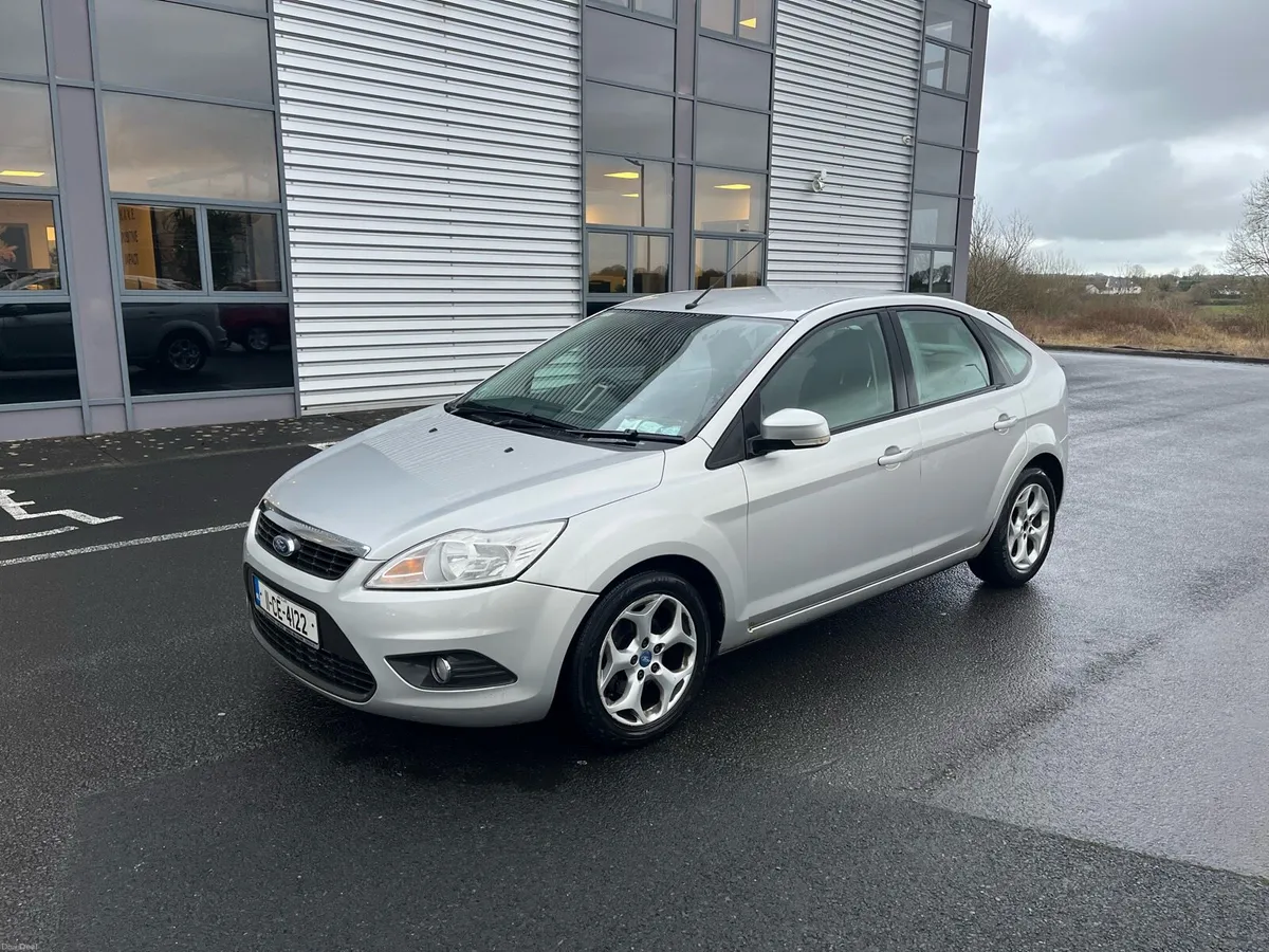 2011 Ford focus - Image 2