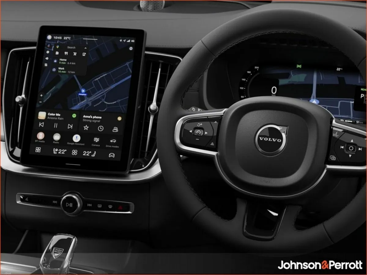 Volvo XC90 T8 455bhp AWD PHEV Ultra Black Edition - Image 2