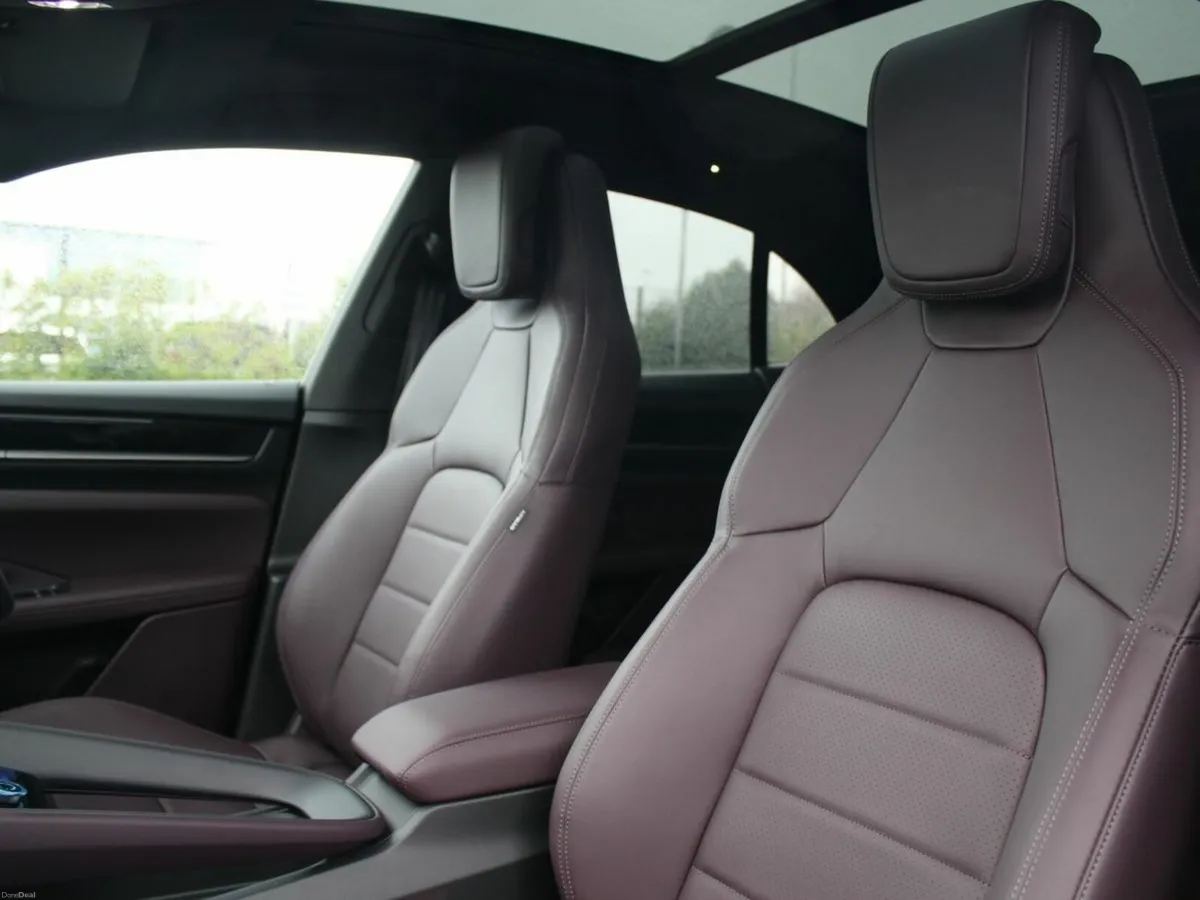Porsche Macan Electric - Image 5