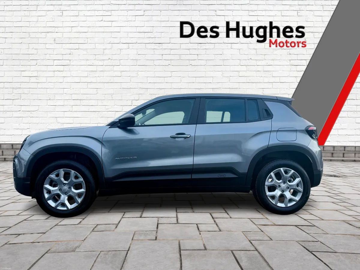 Jeep Avenger 2026 Hybrid Automatic  Alitude - Image 4