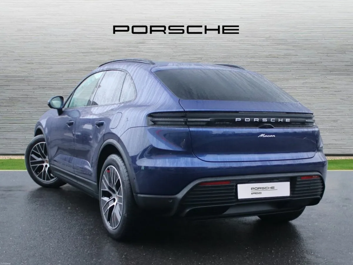 Porsche Macan Electric - Image 3