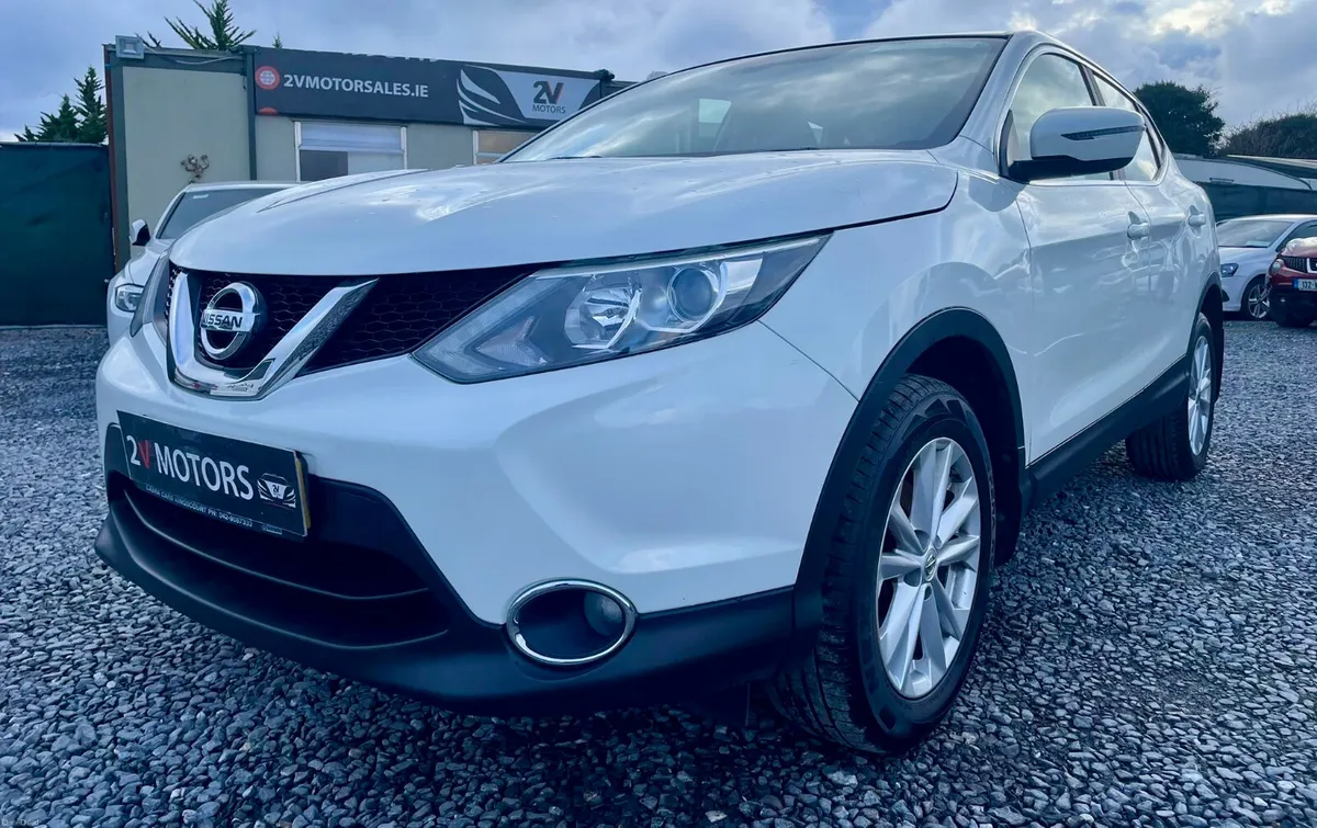 🔵 Nissan Qashqai 1.5DSL SV LOW KM - Image 2