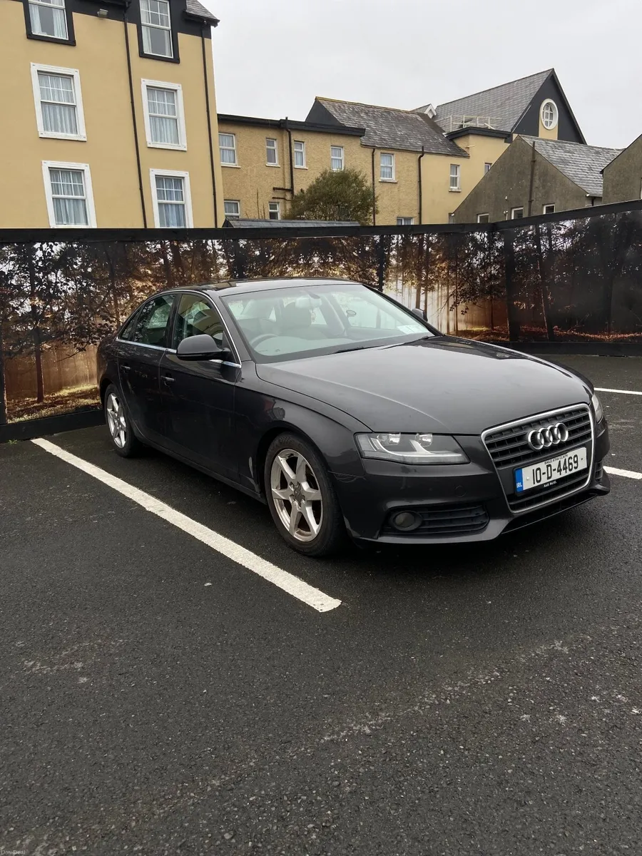 Audi A4 2010 - Image 1