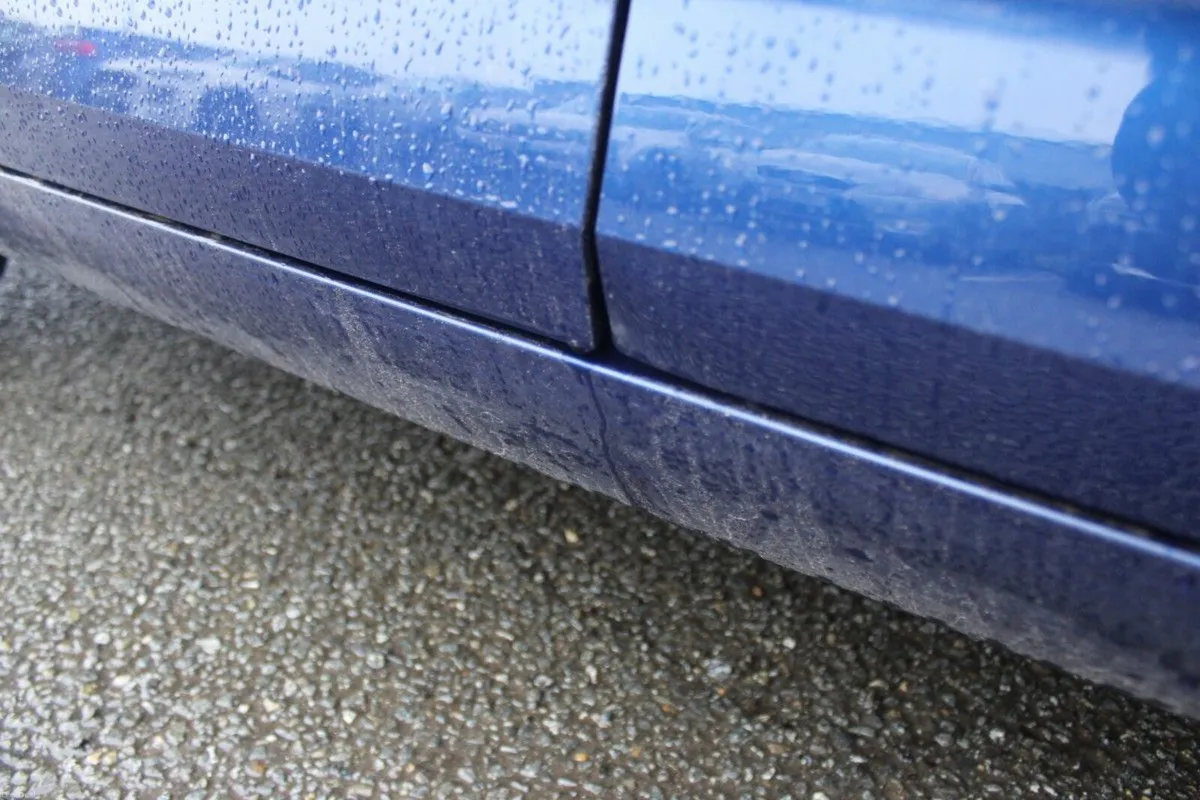 Audi A4 2.0TDI 150HP SE Ultra 18 - TENDER 32 - Image 4