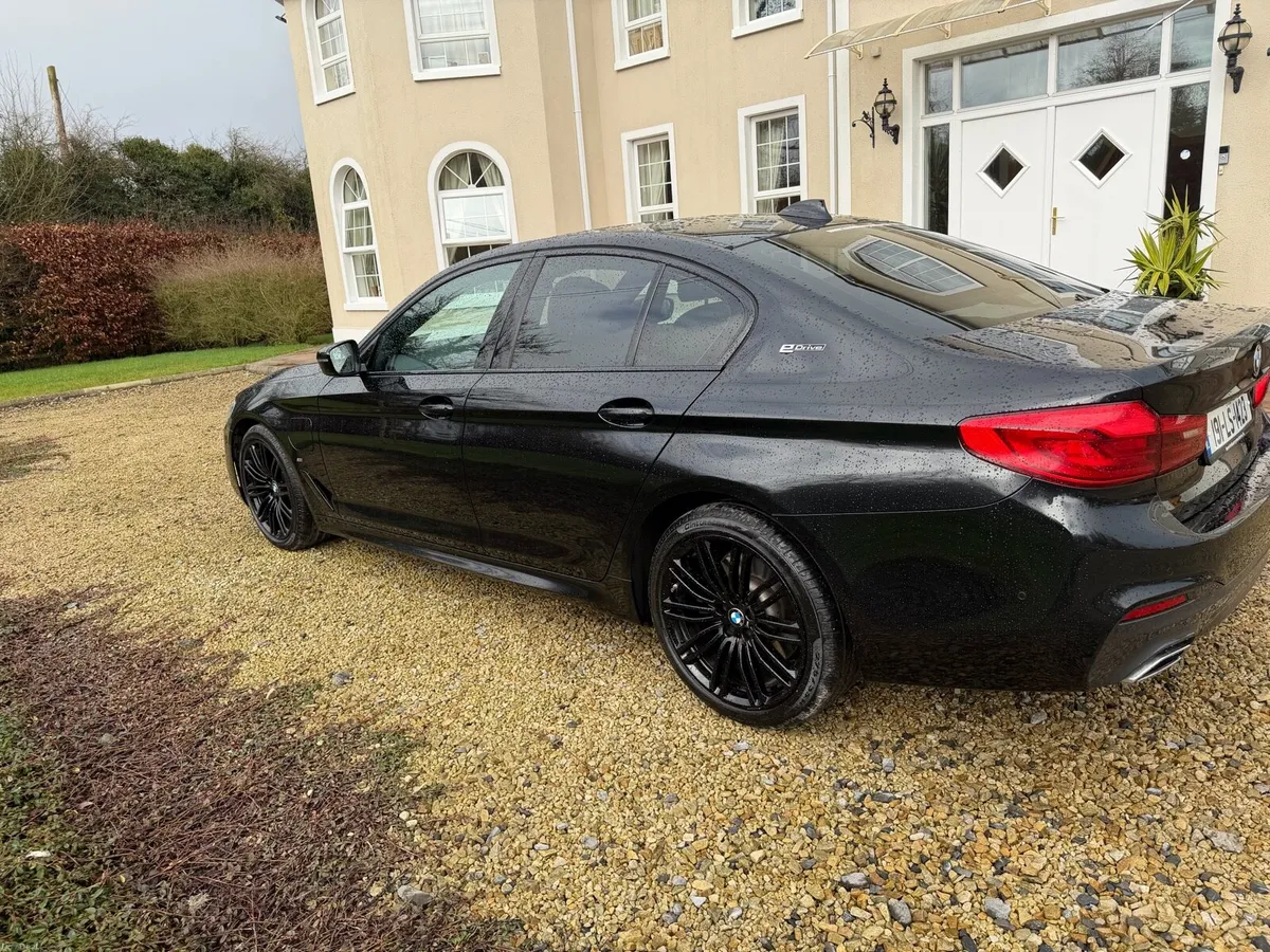 BMW 530e 2019 M Sport High spec. - Image 4