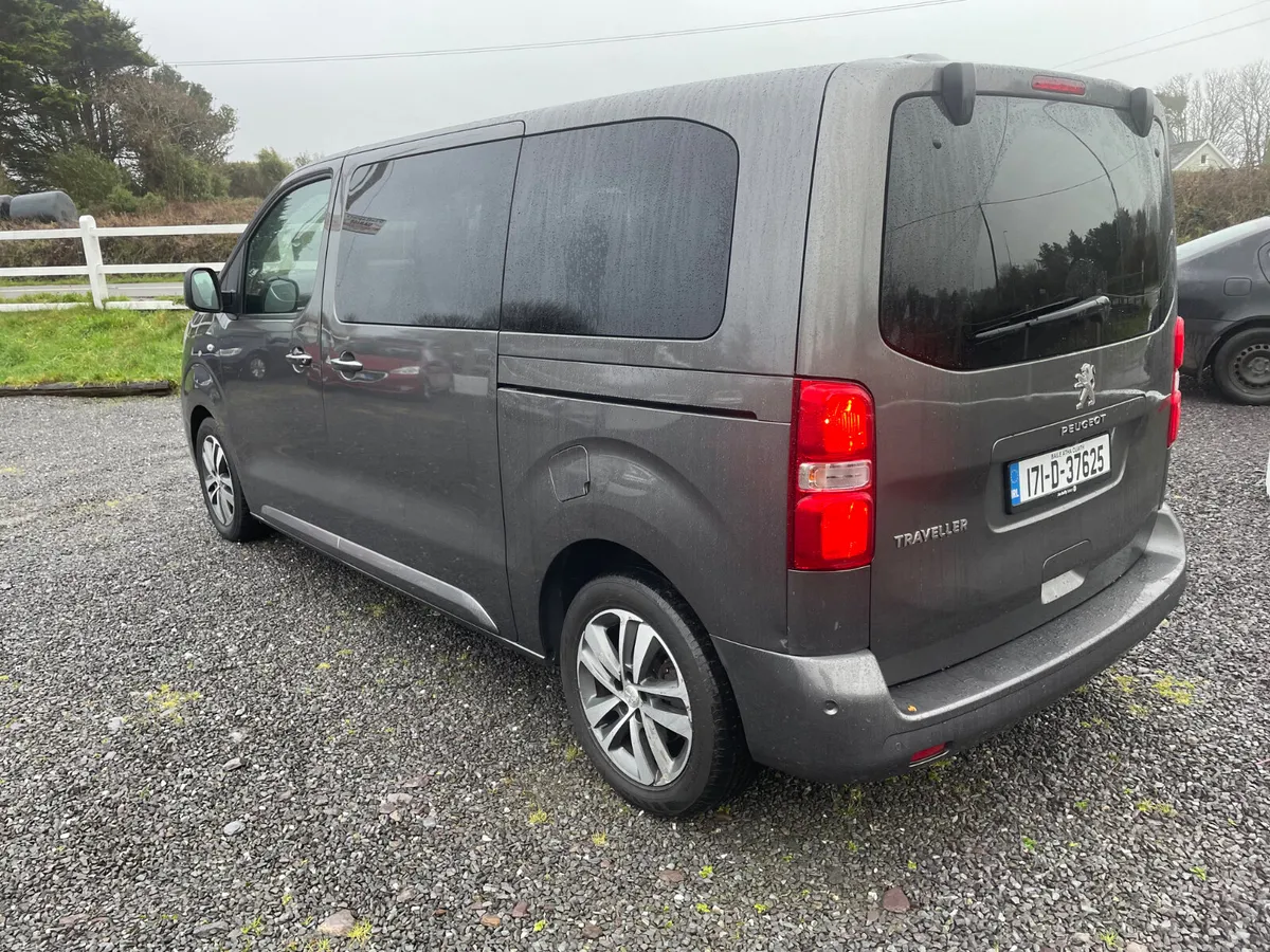 Peugeot traveller 8 seater - Image 4