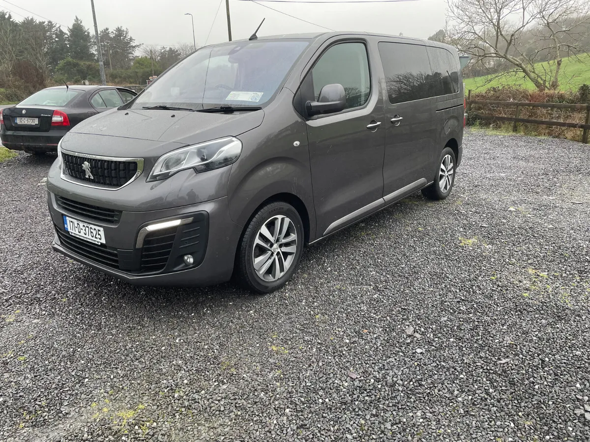 Peugeot traveller 8 seater - Image 3
