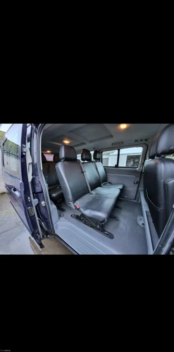 8 seater Mercedes Vito - Image 4