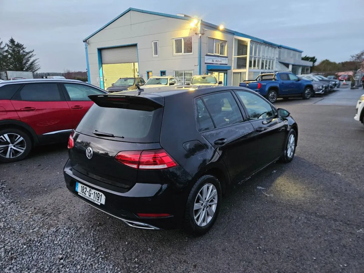 Volkswagen Golf Highline 1.0tsi M6F 110HP 5DR - Image 4