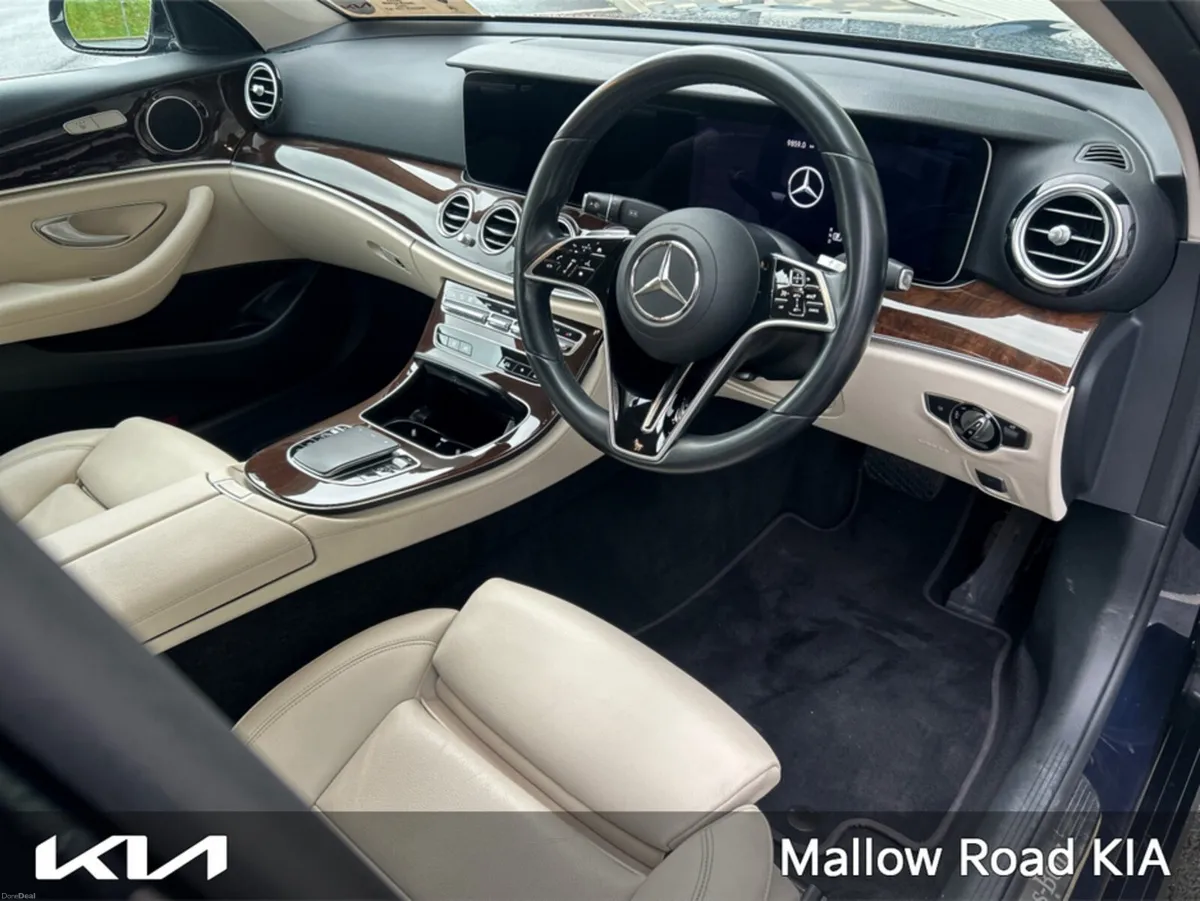 Mercedes-Benz E-Class D E220 4DR AUTO - Image 2