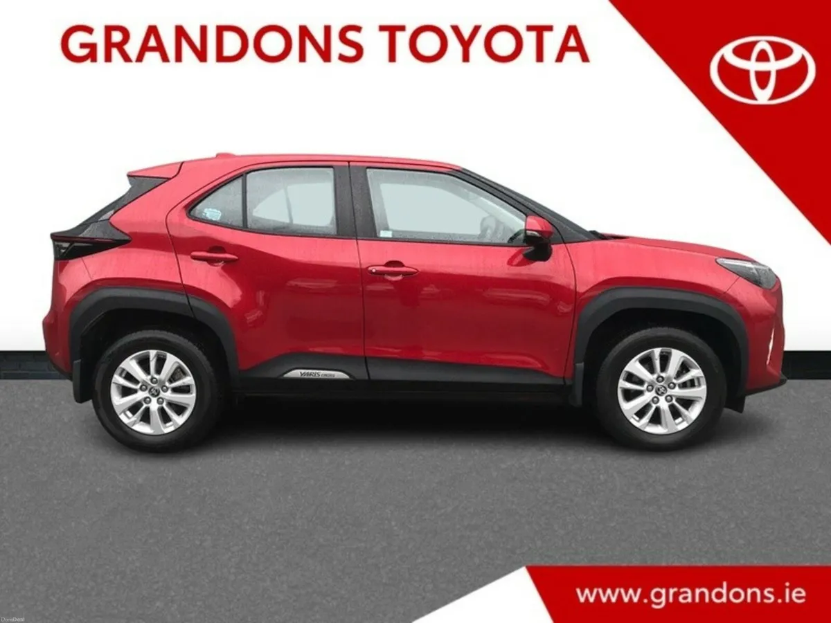 Toyota Yaris Cross LUNA - GRANDONS - Image 3