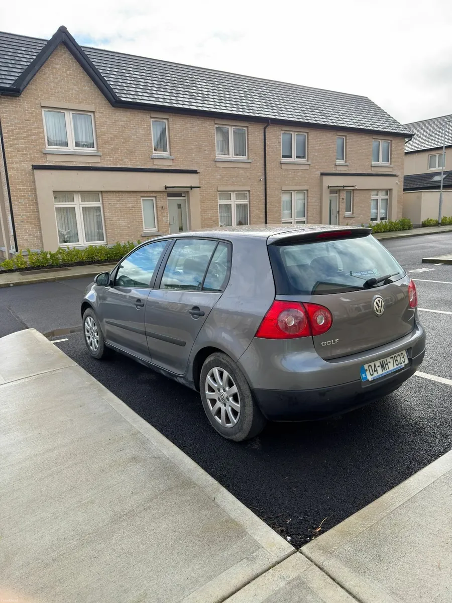 Volkswagen Golf 2004 - Image 4