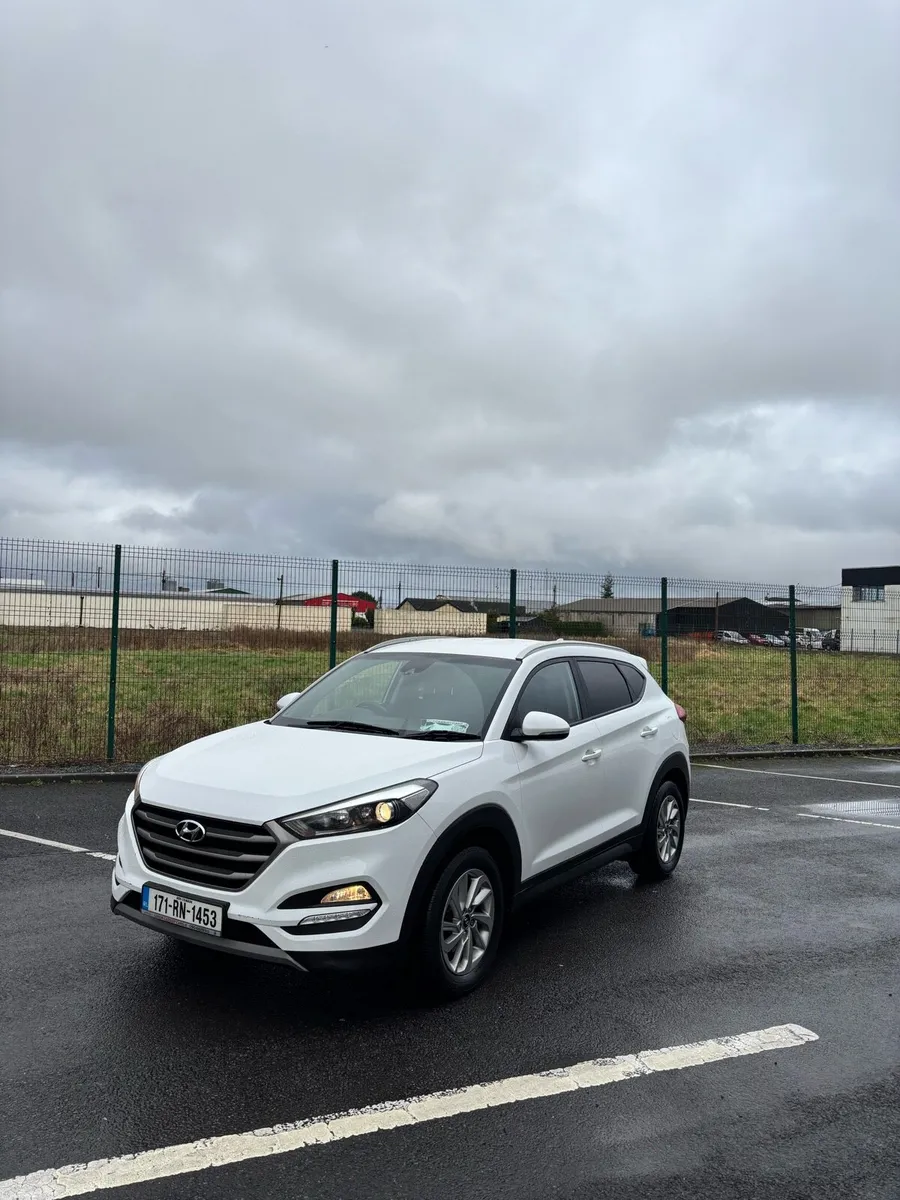 Hyundai Tuscon - Image 2