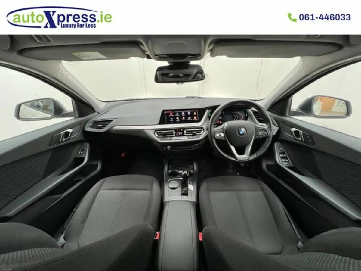 BMW 1-Series 118D PLAY Automatic - Image 2