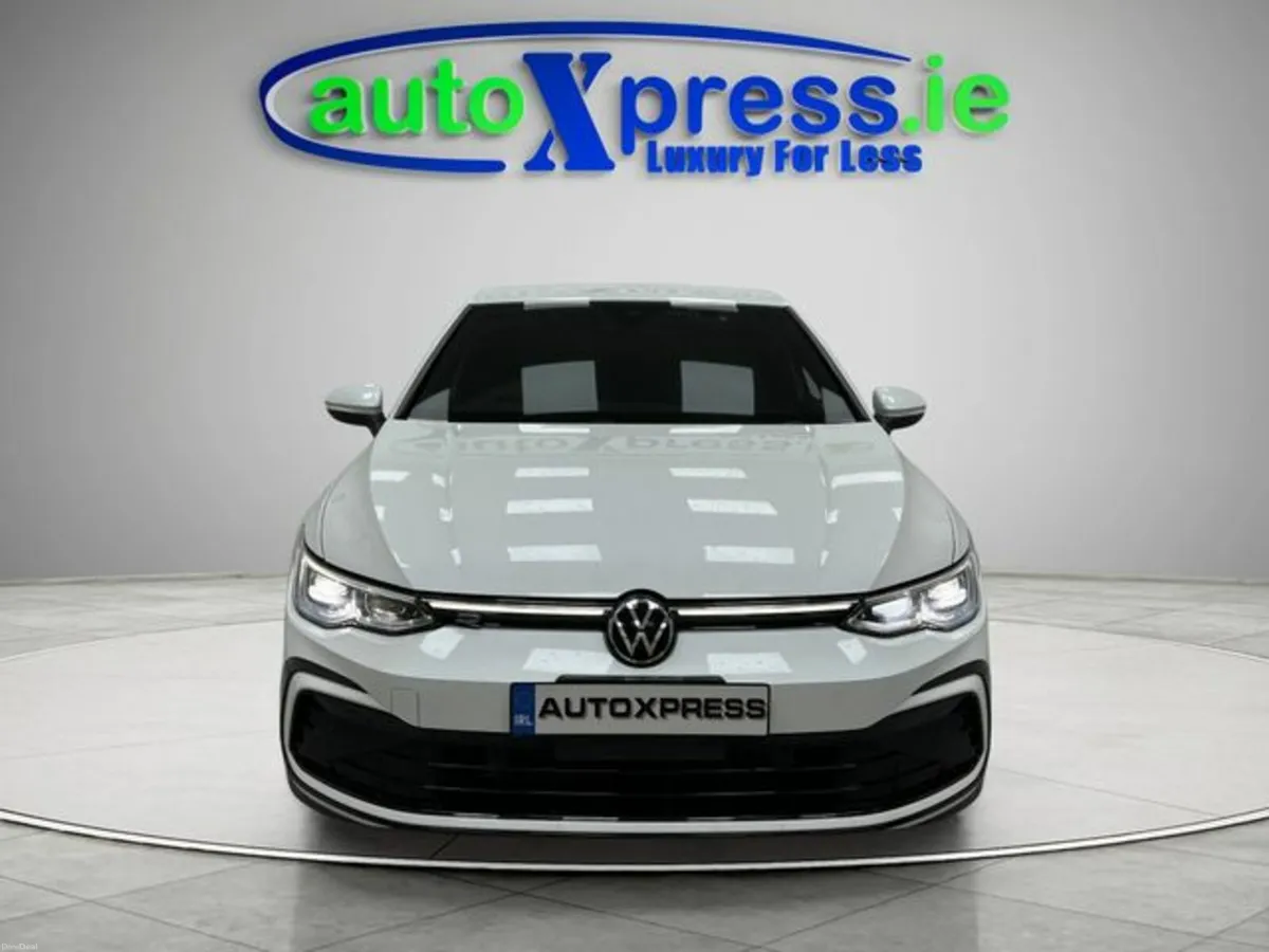 Volkswagen Golf ETSI R-Line Platinum Edition, Auto - Image 3