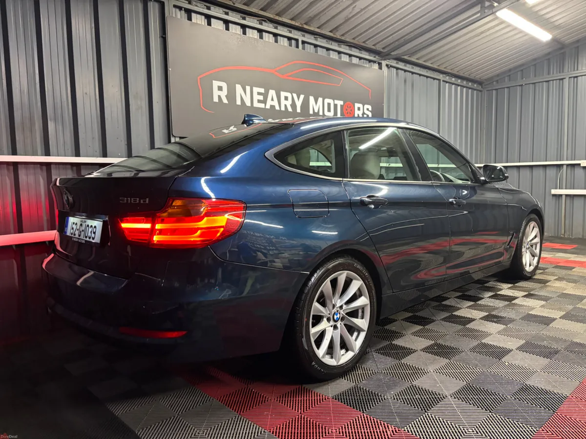 2015 152 BMW 3-Series GT Manual Sport - Image 3