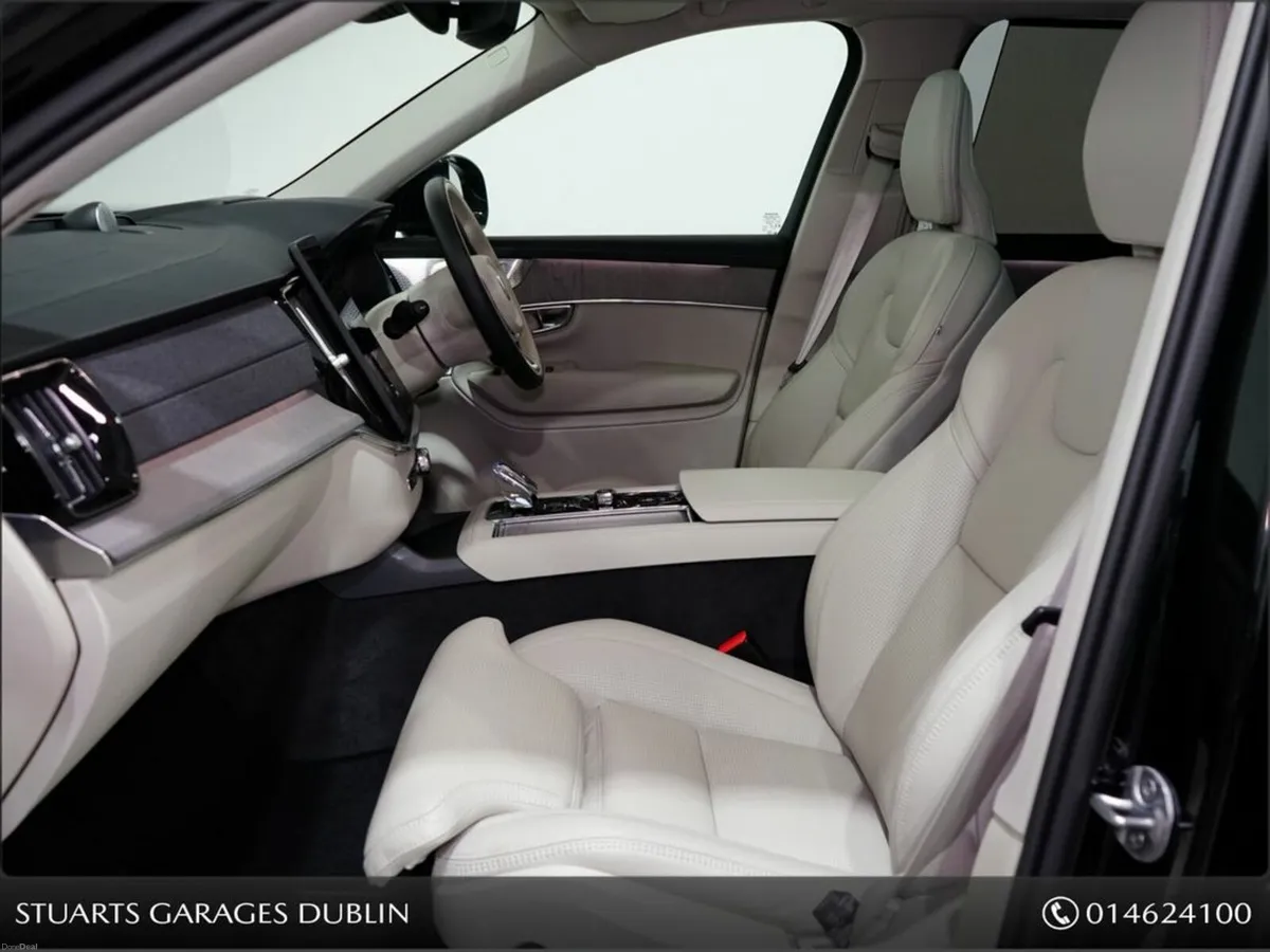Volvo XC90 *SOLD DEPOSIT TAKEN*ULTRA DARK PHEV XC9 - Image 3