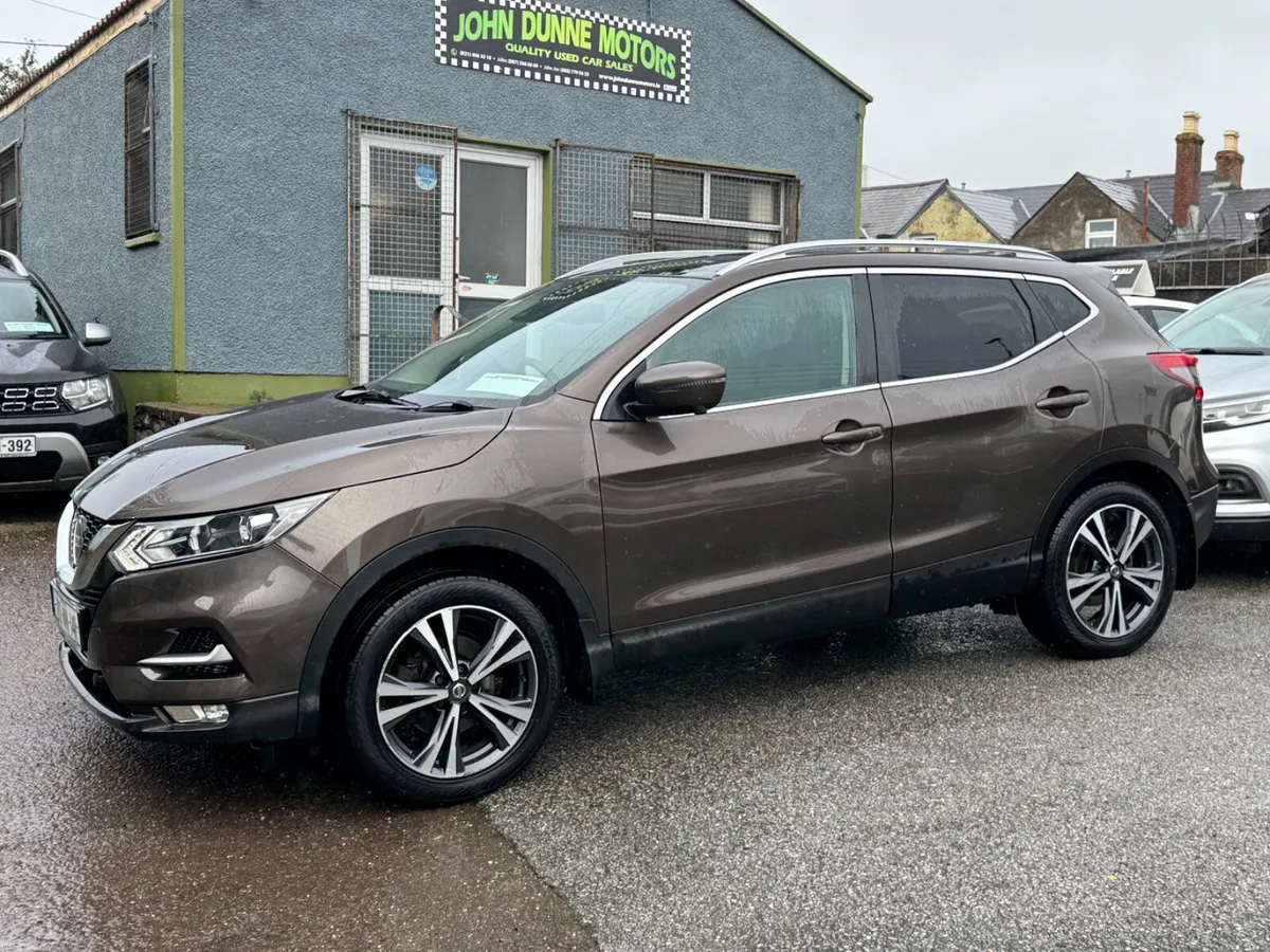 Nissan Qashqai Automatic Petrol - Image 2