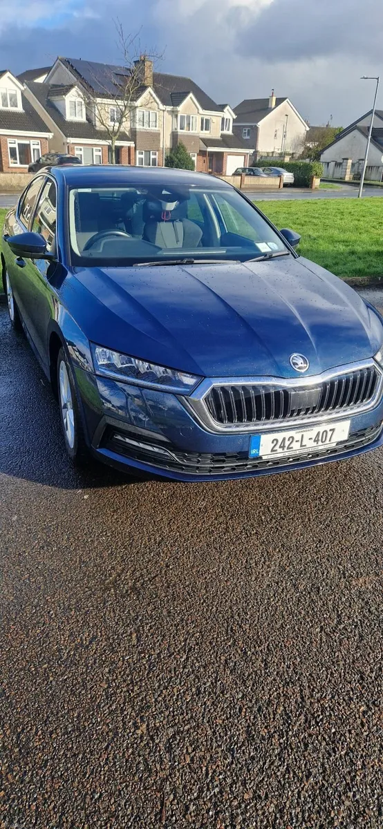 Skoda Octavia 2024 - Image 1