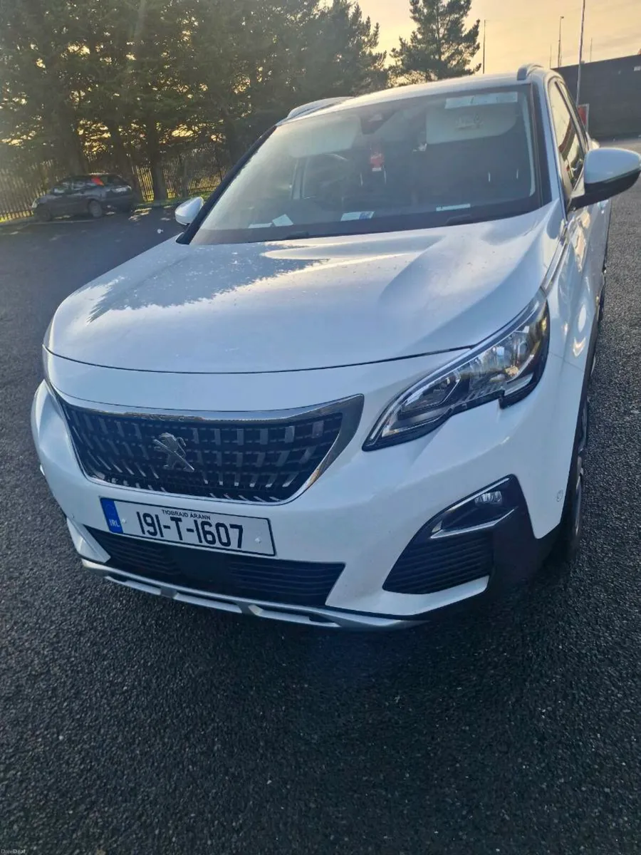 Peugeot 3008 - Image 1