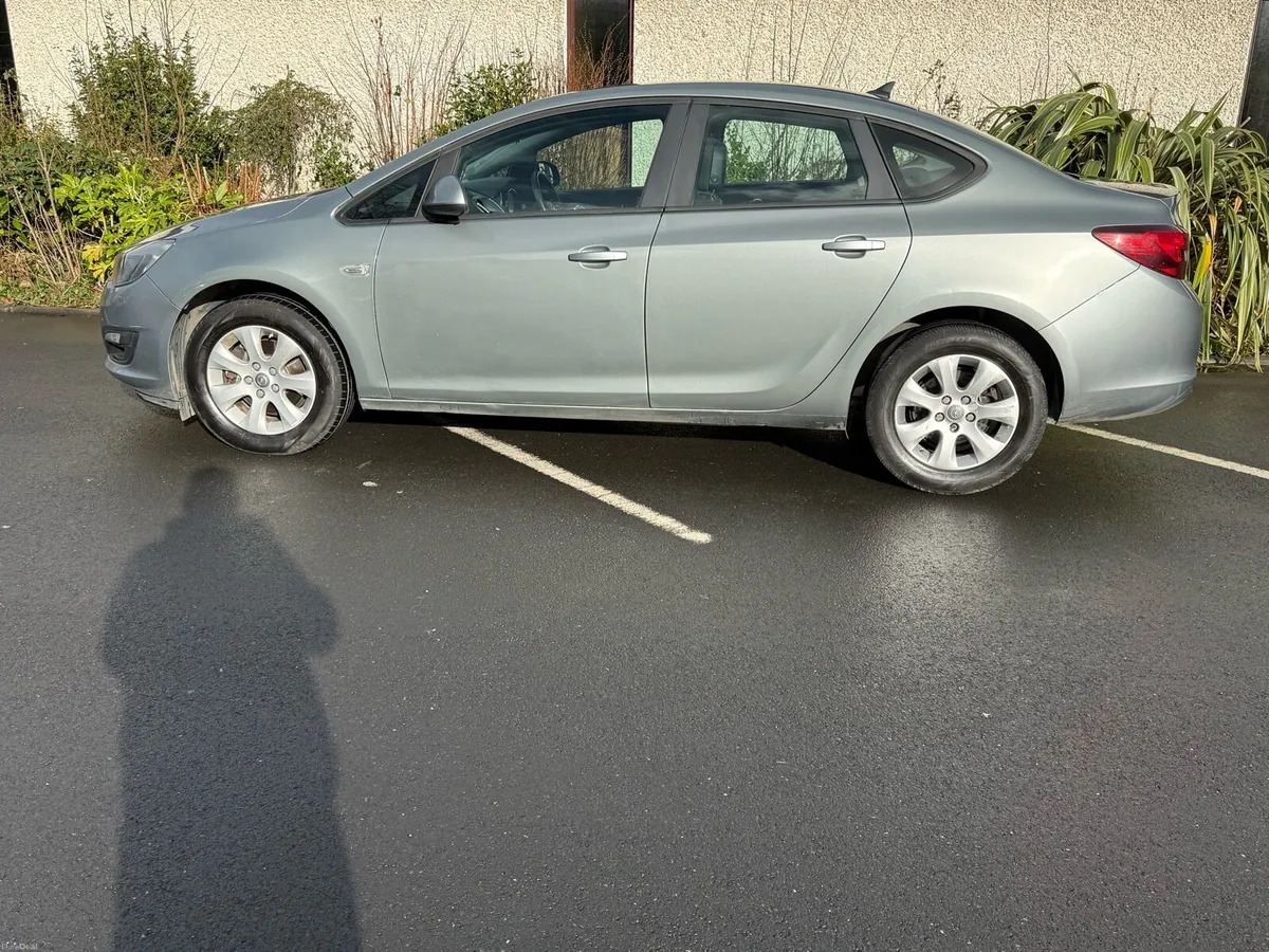 2015 Opel Astra 1.6 CDTI , NCT 07/26 TAX 02/26 - Image 4