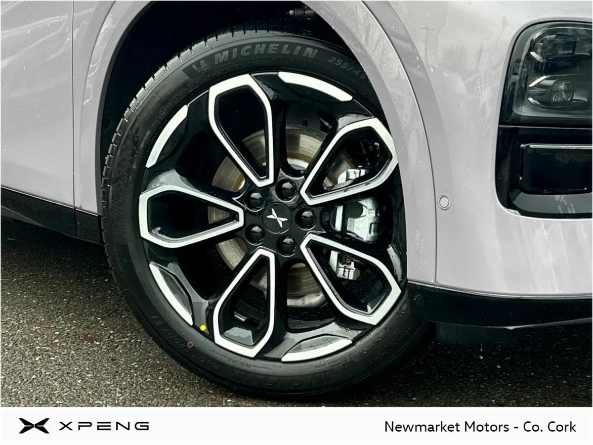 XPeng G6 COUPE 68.5KWH  HUGE SPECIFICATION - Image 2