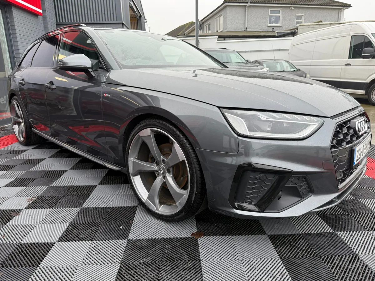 Audi A4 2022, S-LINE , AUTO , WARRANTY , FINANCE - Image 4