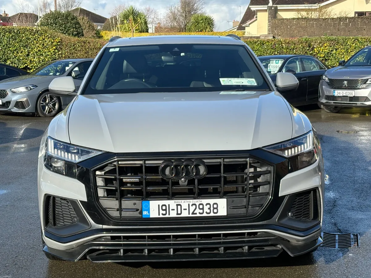 191 Audi Q8 S-Line Quattro 3.0 Diesel - Image 2