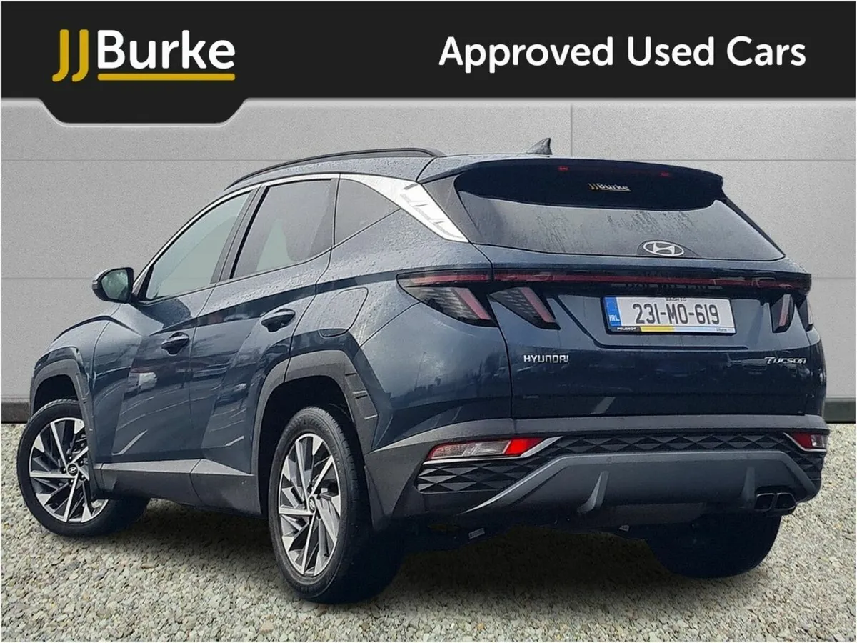 Hyundai Tucson 2WD Executive Plus - Image 4
