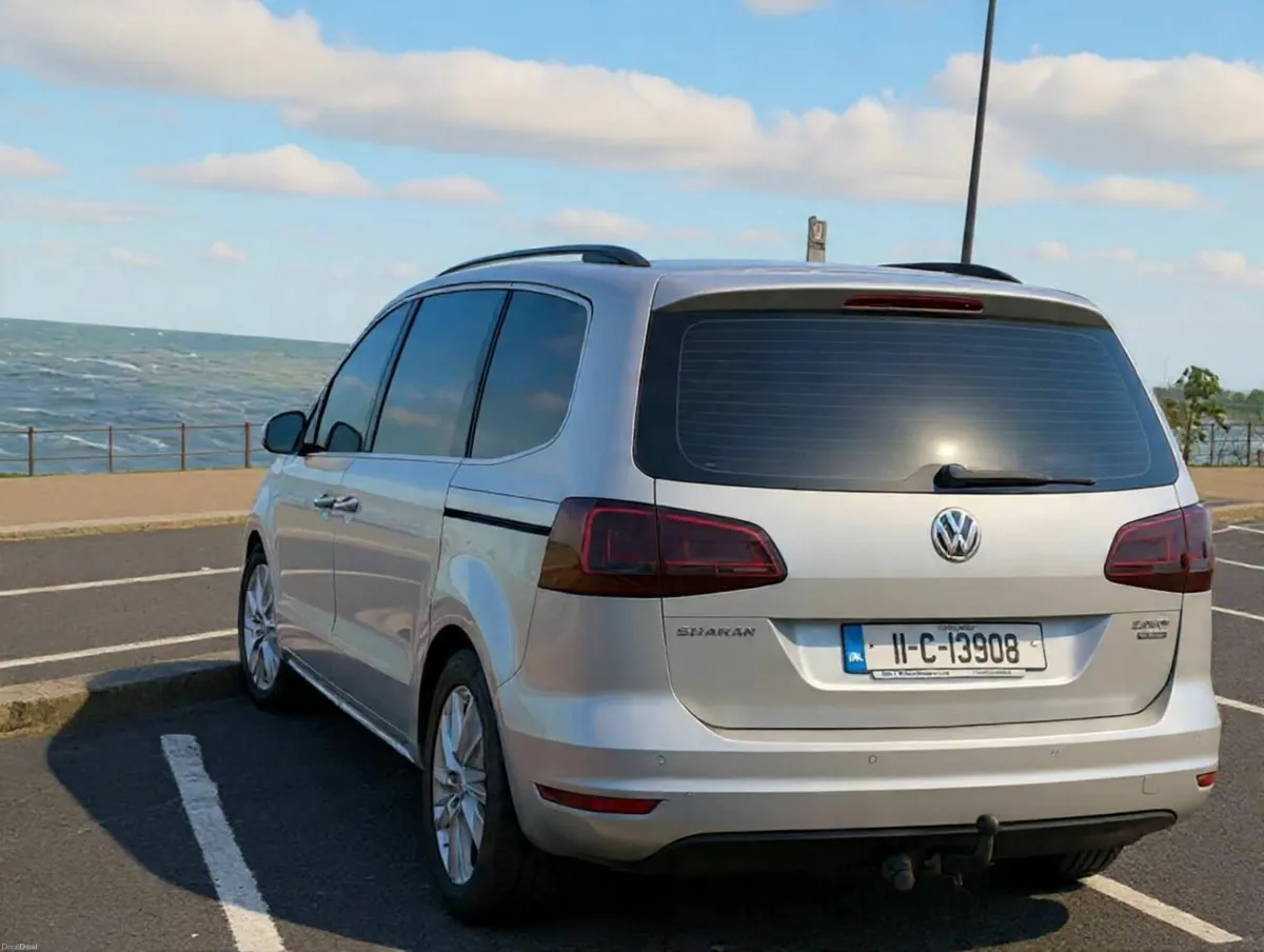 Volkswagen Sharan 2011 - Image 1