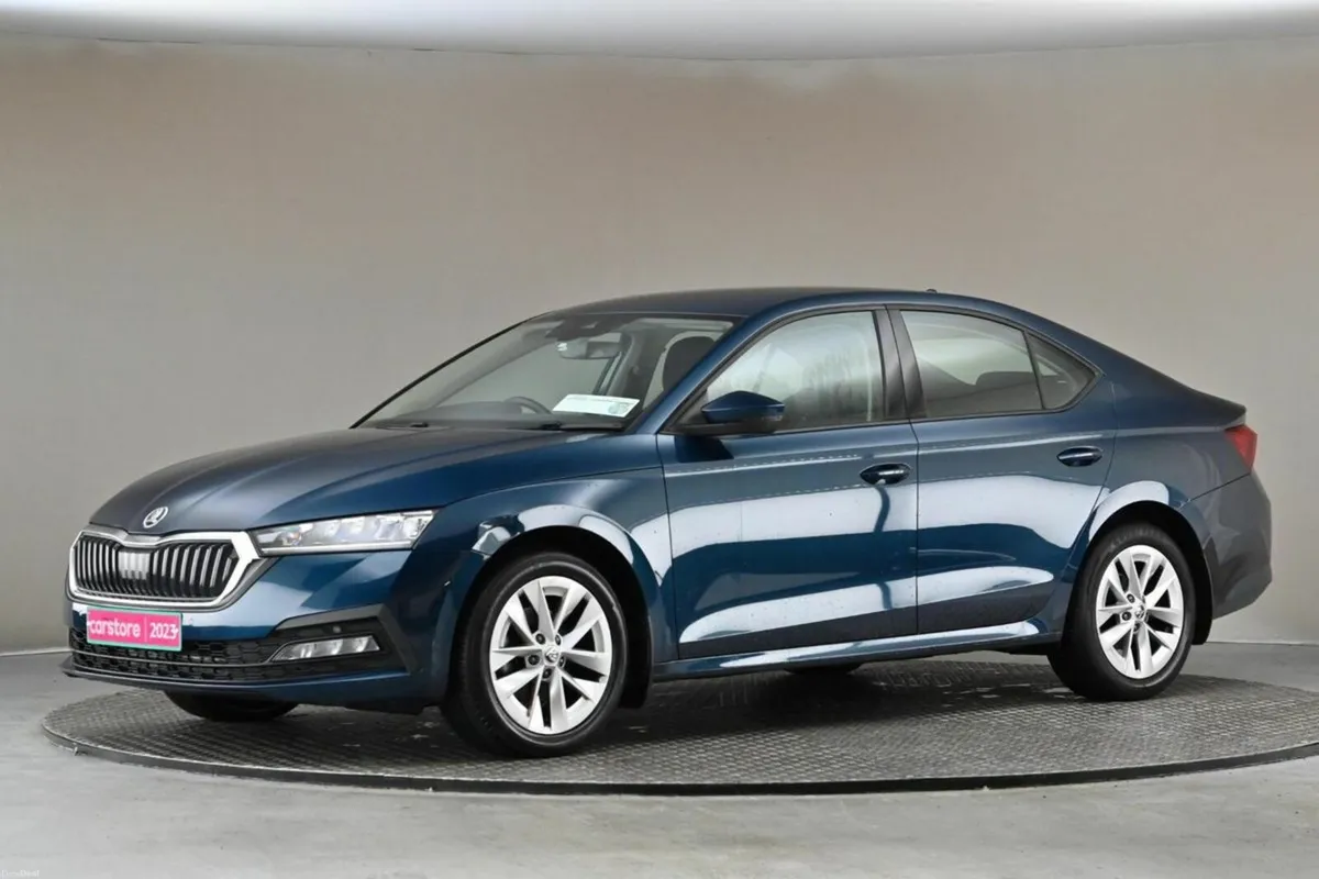 Skoda Octavia 1.0TSI AMBITION 110BHP 6SPD - Image 4