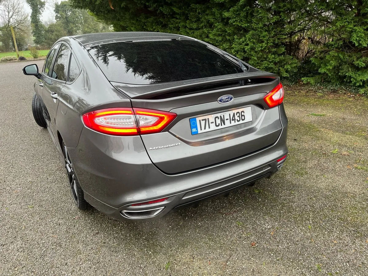 Ford Mondeo  ST Line 2.0 TDi  180 BHP - Image 4