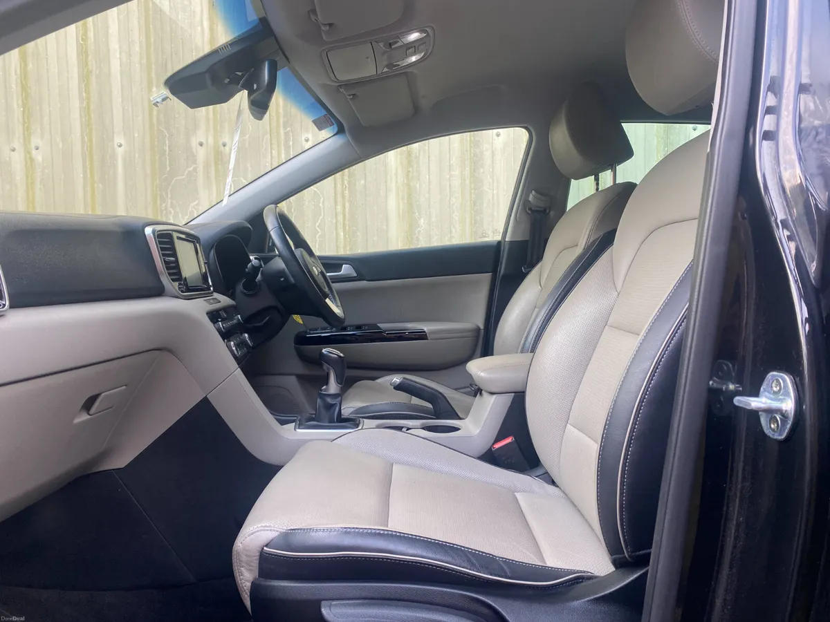 Kia Sportage 2019//HIGH SPEC///FINANCE AVAILABLE// - Image 4