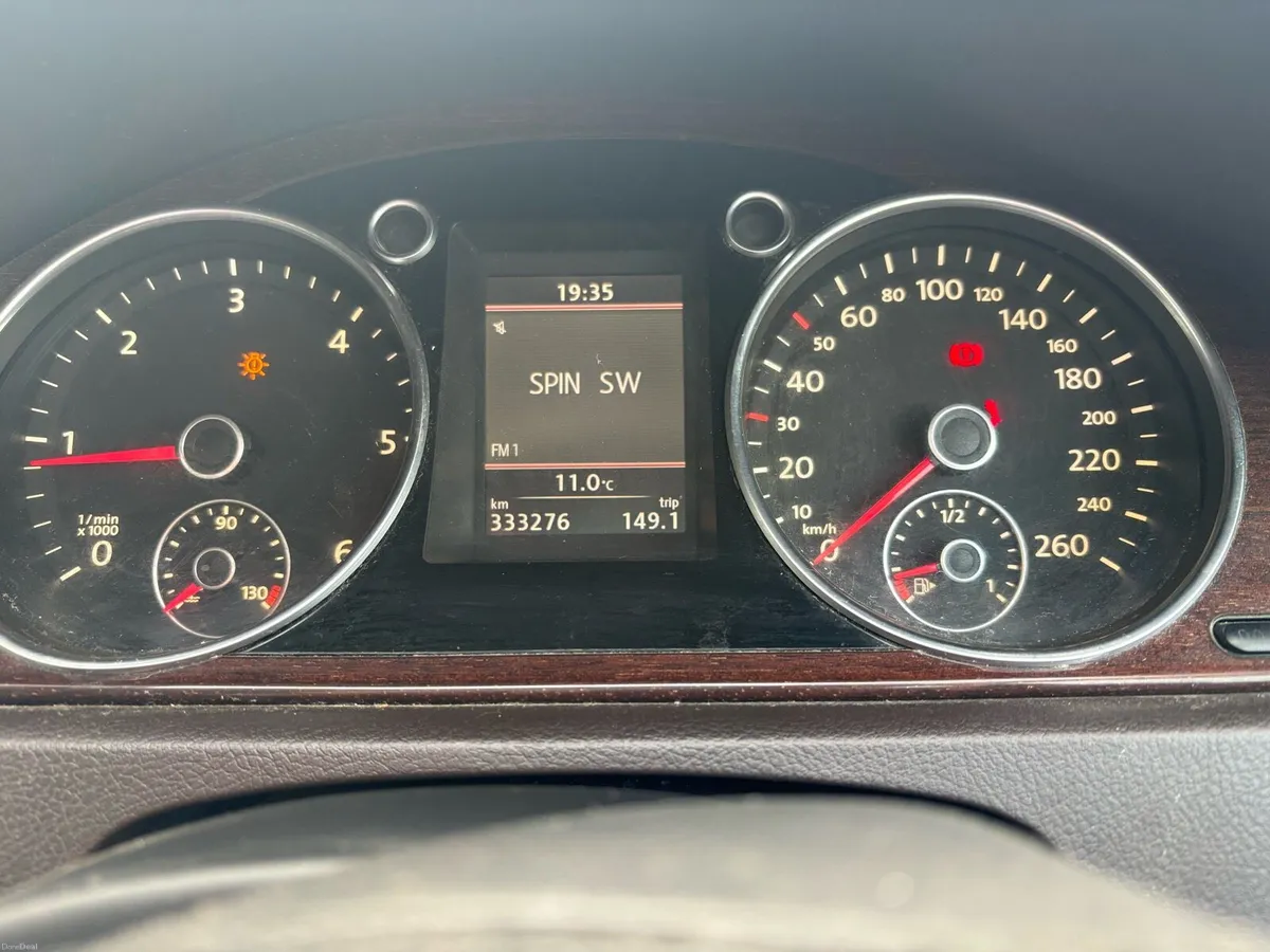 Volkswagen Passat 2011 NCT Sept/2026 - Image 2