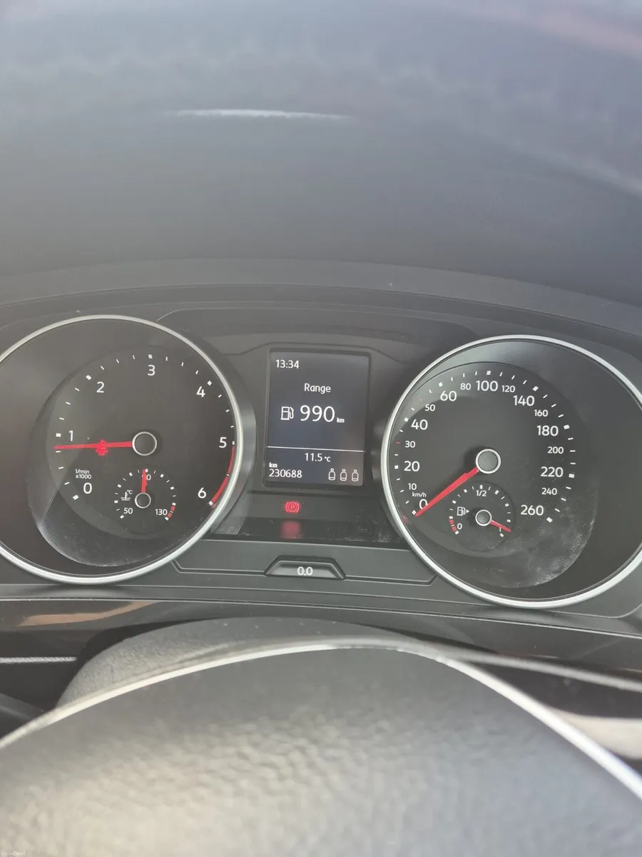 Volkswagen Tiguan - Image 2