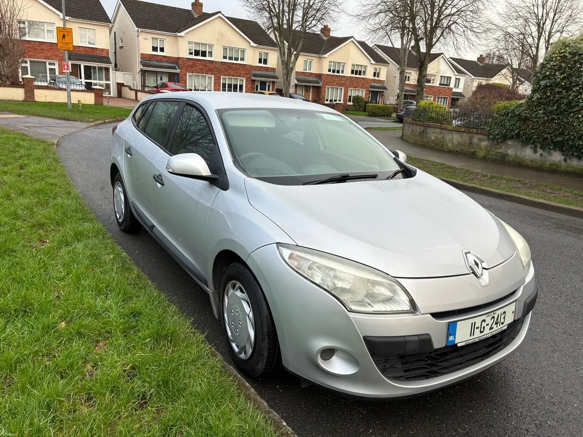 RENAULT MEGANE 1.5 Dsl ONLY” 56000”MLS MINT - Image 3