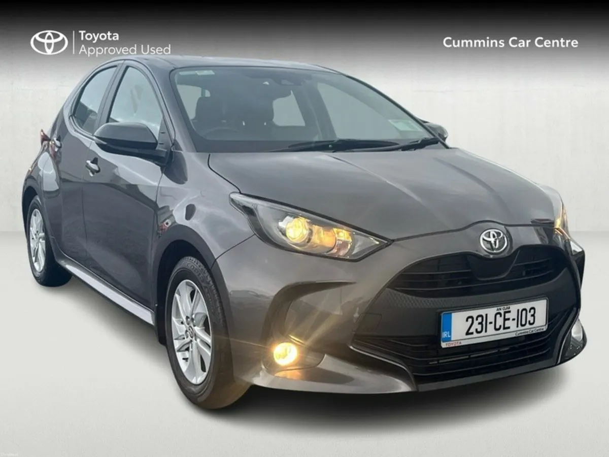 Toyota Yaris 1.0 LUNA 4DR - Image 1