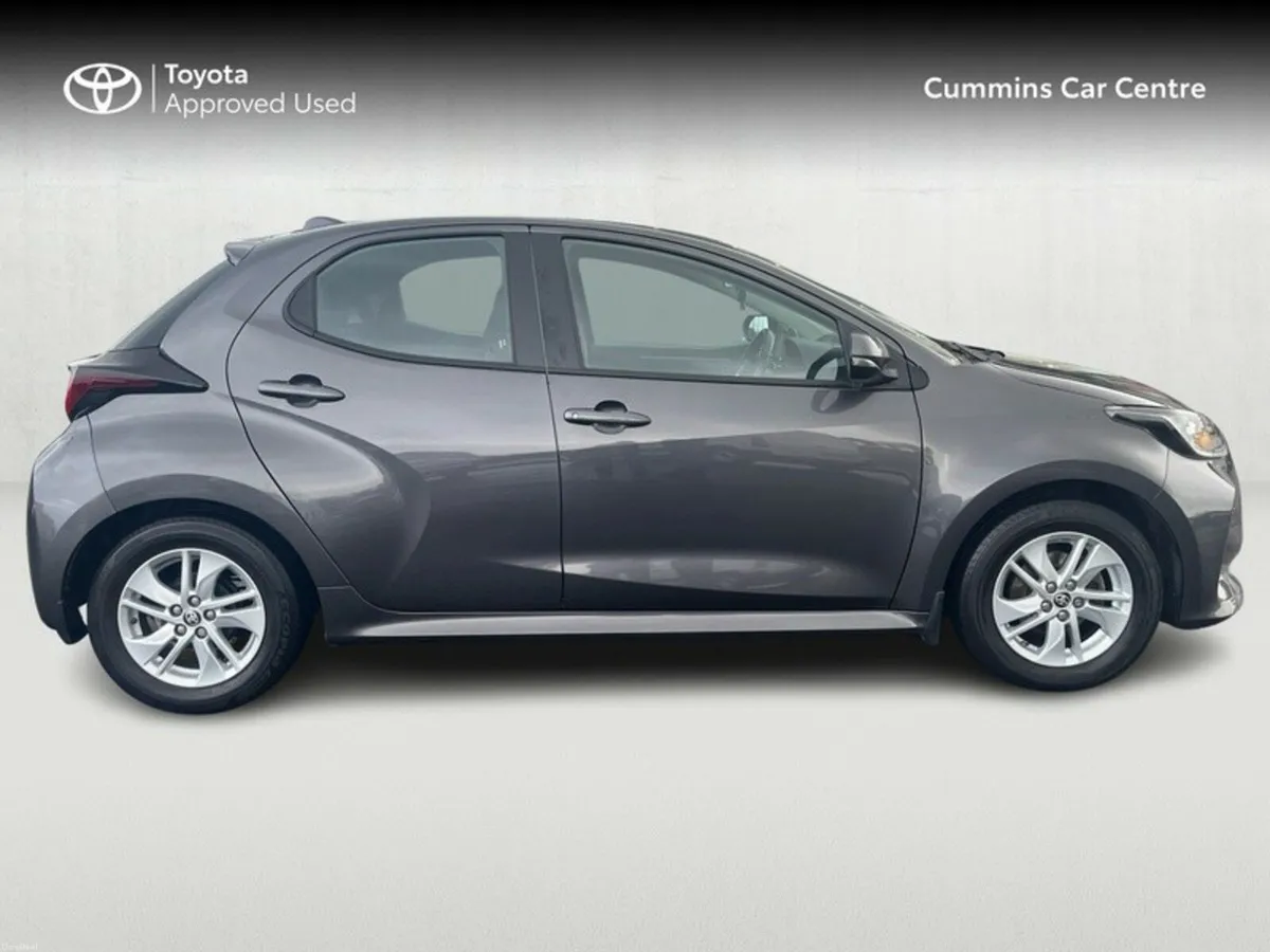 Toyota Yaris 1.0 LUNA 4DR - Image 3
