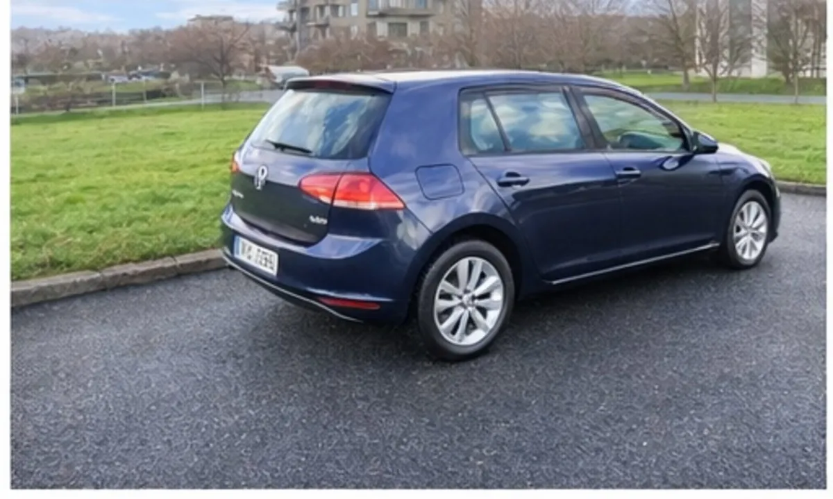 VW GOLF AUTOMATIC 1.2 TSI - Image 3