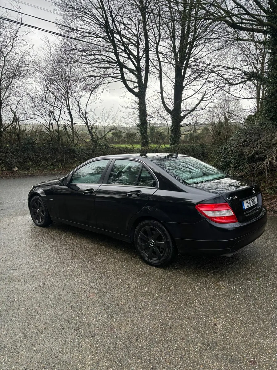 11 Mercedes c 200 Cdi Nct and Taxed - Image 4