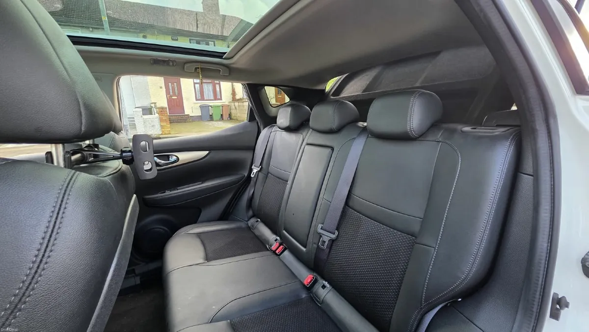 Nissan QASHQAI 1.5 DCI TEKNA SV Premium  Dublin - Image 4