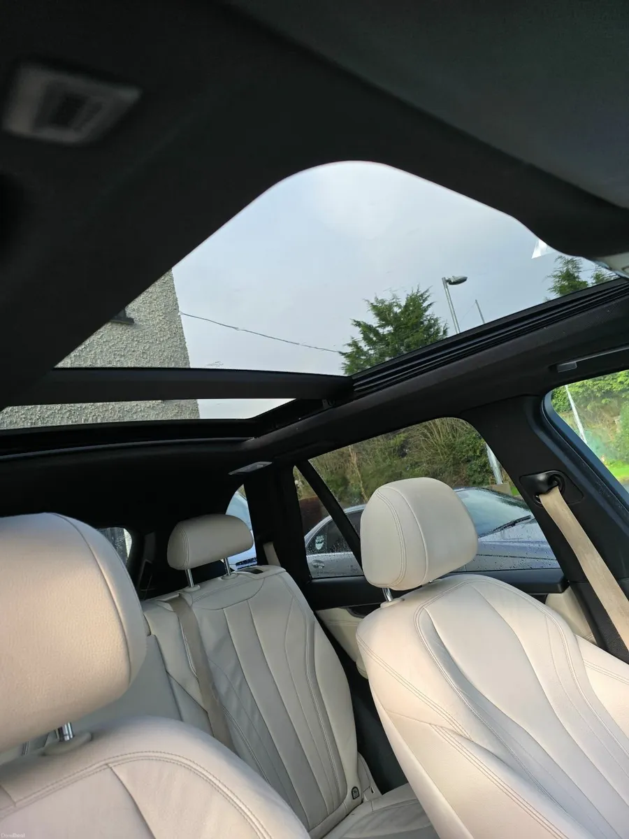 BMW X5 **Msport** 2015 - Image 4