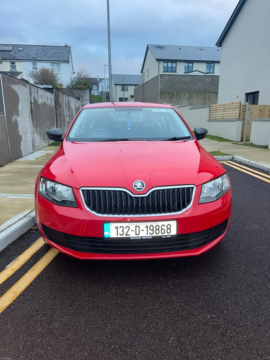 2013 Skoda Octavia 1.2 TSI SE PLUS 5DR - Image 3