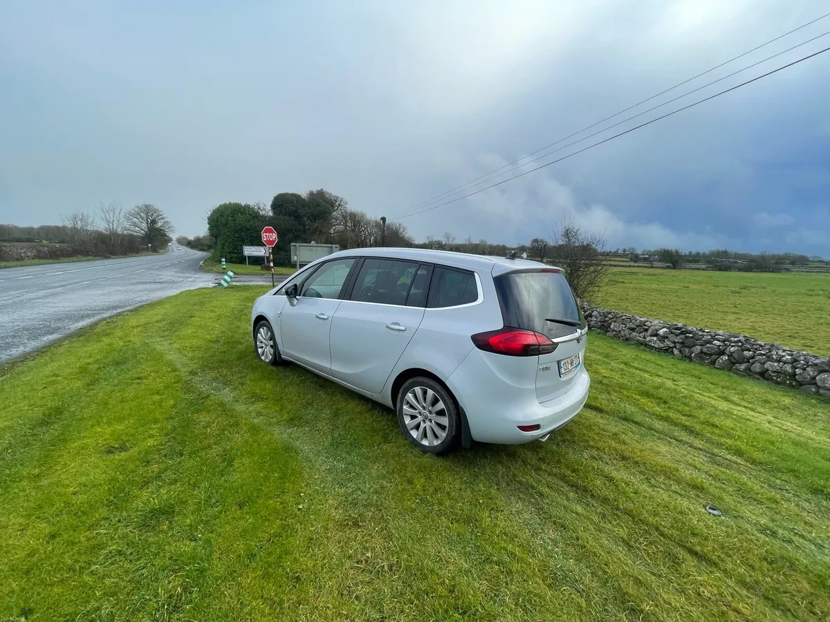2013 Vauxhall zafira tourer - Image 4