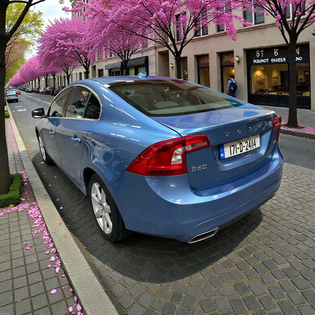 2017 Volvo S60 D4 (190hp) SE Leather - Image 2