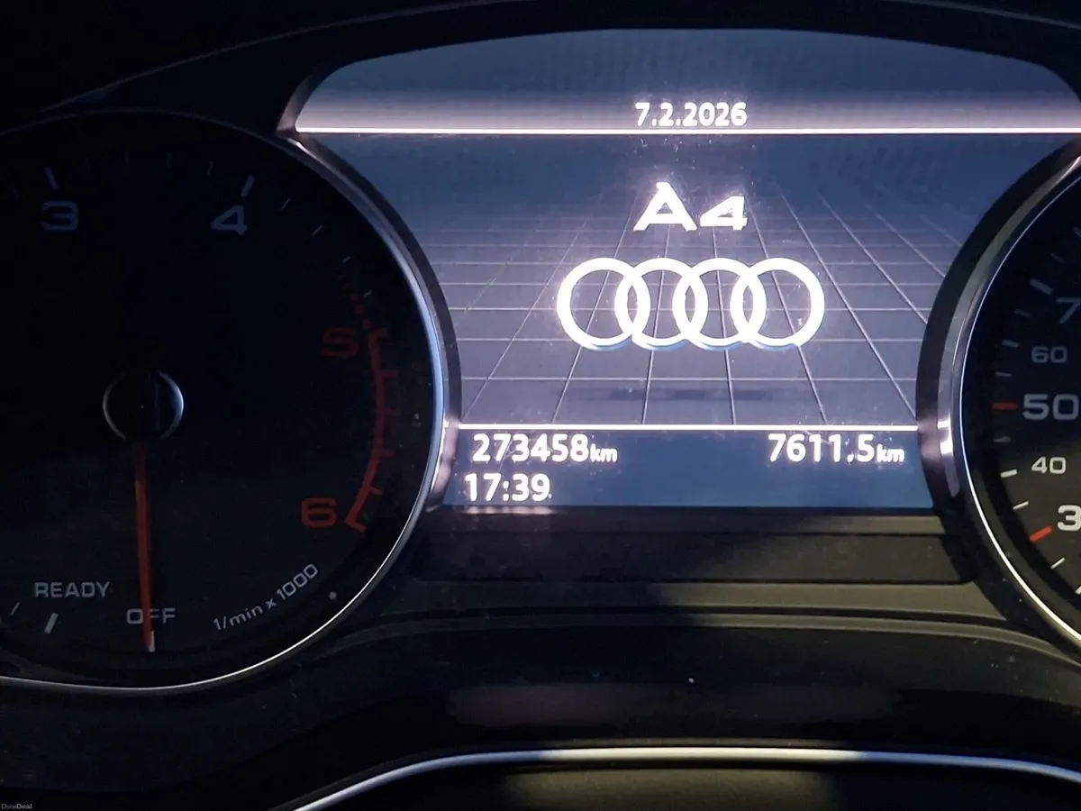 Audi A4 2015 - Image 4